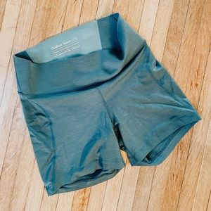 Evergreen Outdoor Voices Tech Sweat Core 7” Shorts